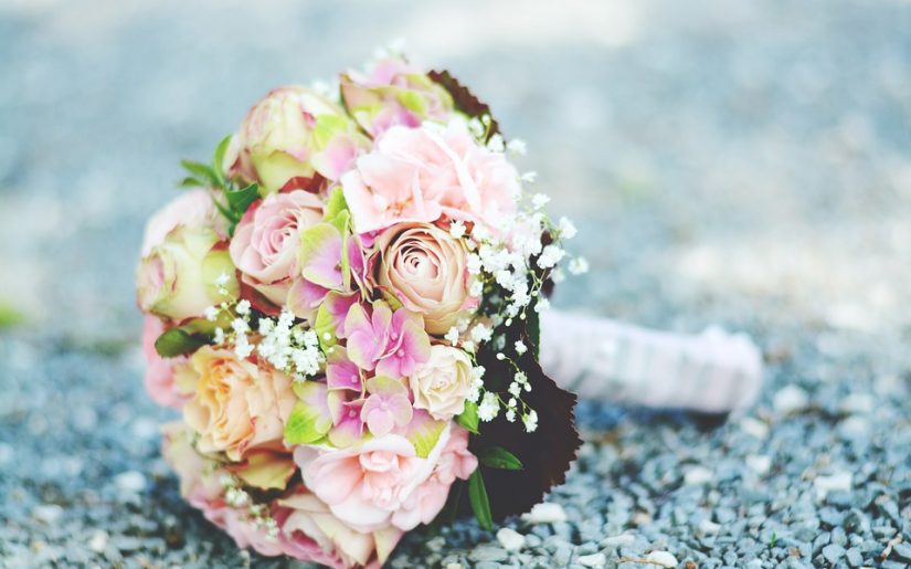 Kwiaty do ślubu - wybierz idealny bukiet